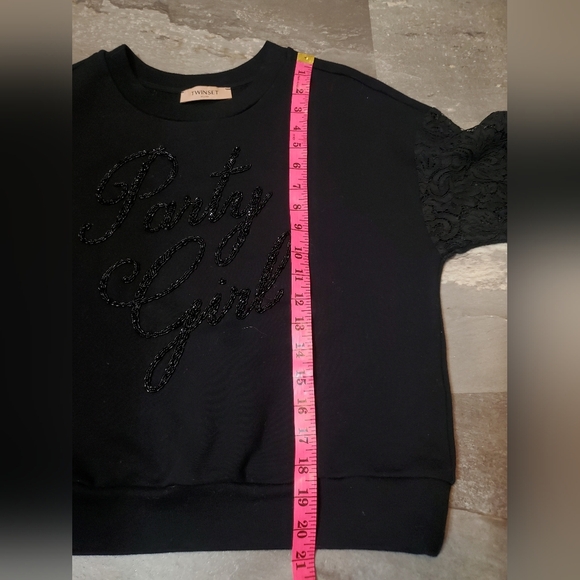 TWINSET Milano "Party Girl" Lace Embroidered long sleeves sweater. Black. Size M - Picture 8 of 9